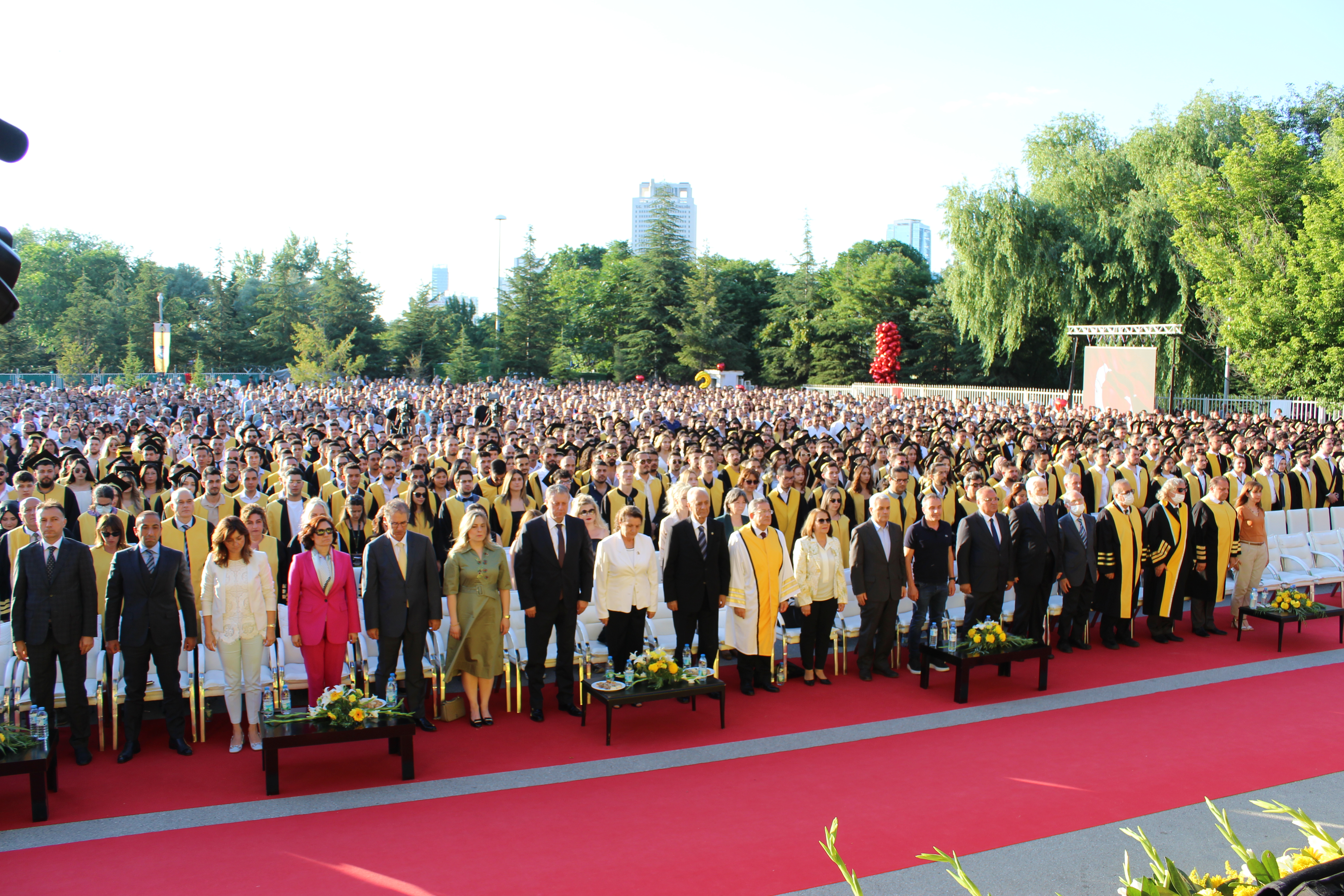 ÇANKAYA ÜNİVERSİTESİ MEZUNİYET